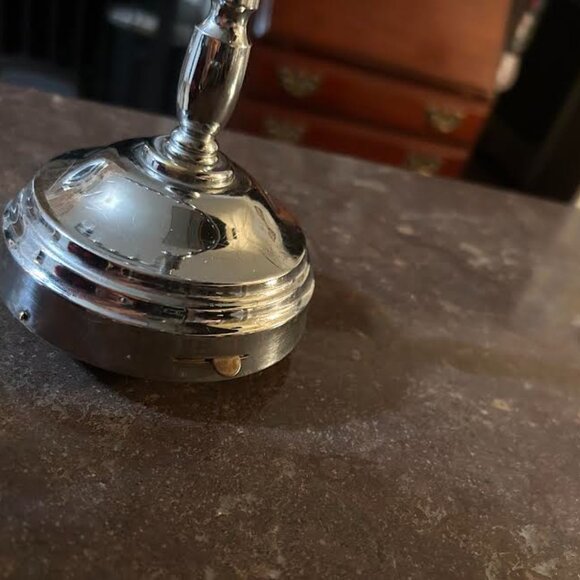 1970- 90's Chrome MUSICAL Menorah - Picture 7 of 7